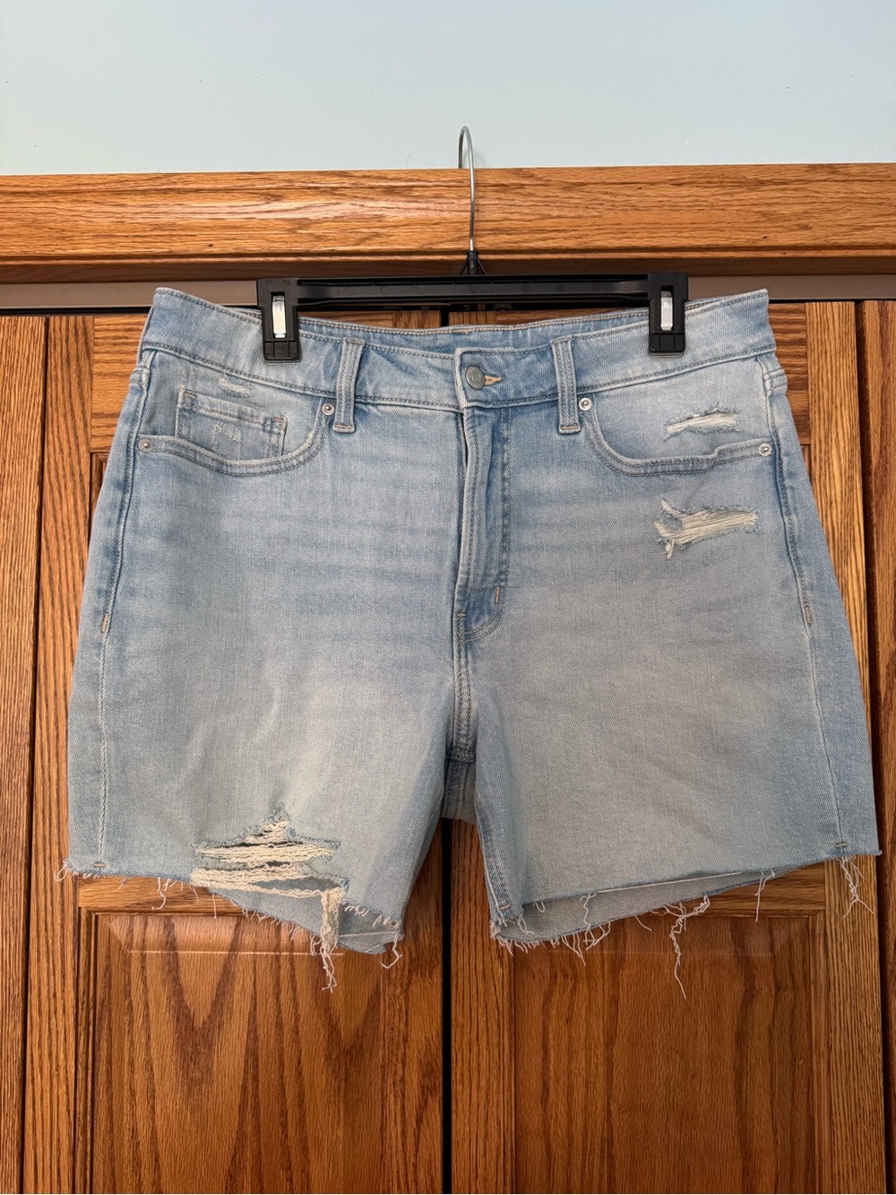Old Navy Light Wash Distressed Denim Shorts